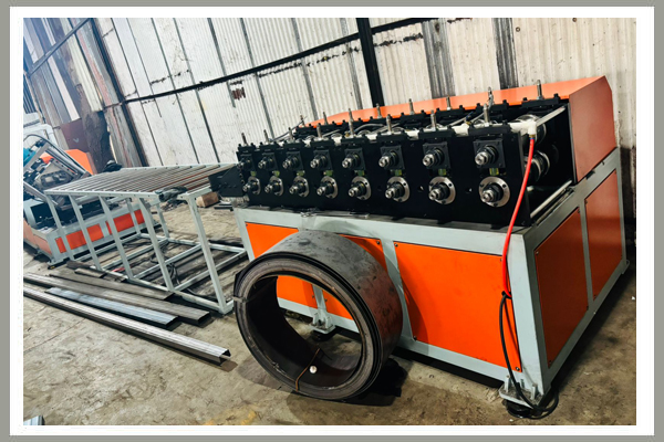 Roll forming crimping machine